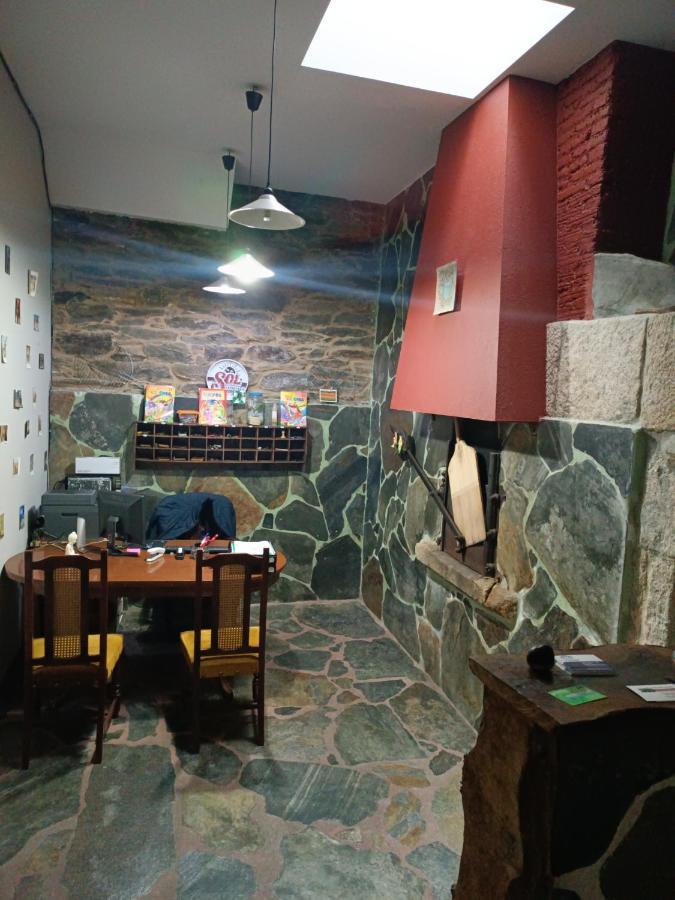Pension Y Albergue Matias Locanda Sarria Exterior foto